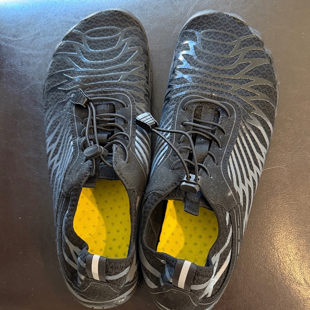 NWOT Men's Black Lorax Podiatrist tested Athletic Shoes